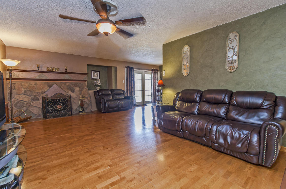 4815 N 63rd Dr, Phoenix, AZ 85033 photo 6
