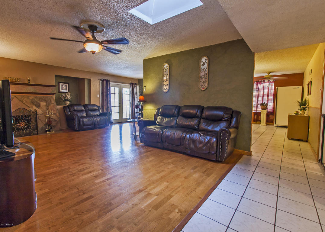 4815 N 63rd Dr, Phoenix, AZ 85033 photo 7