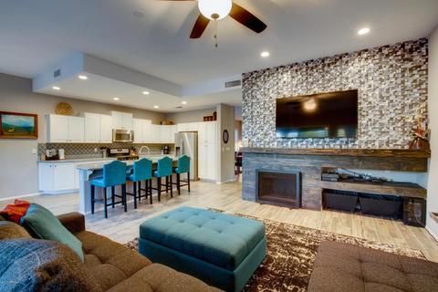 10 W Glenhaven Dr, Phoenix, AZ 85045 photo 10