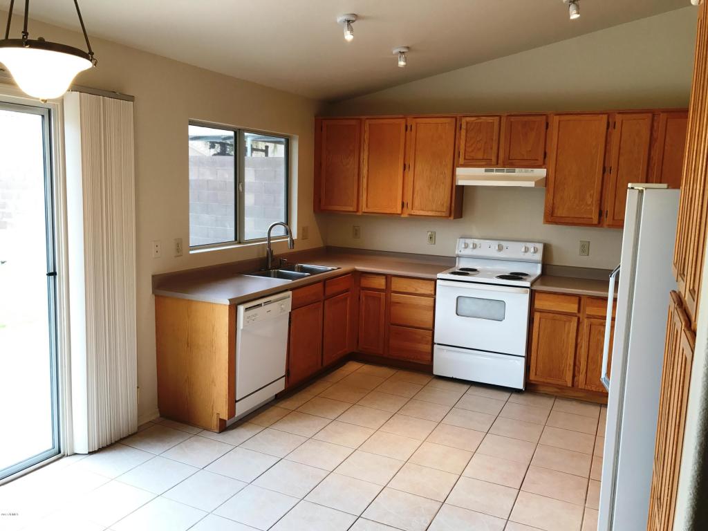6354 E Russell St, Mesa, AZ 85215 photo 3