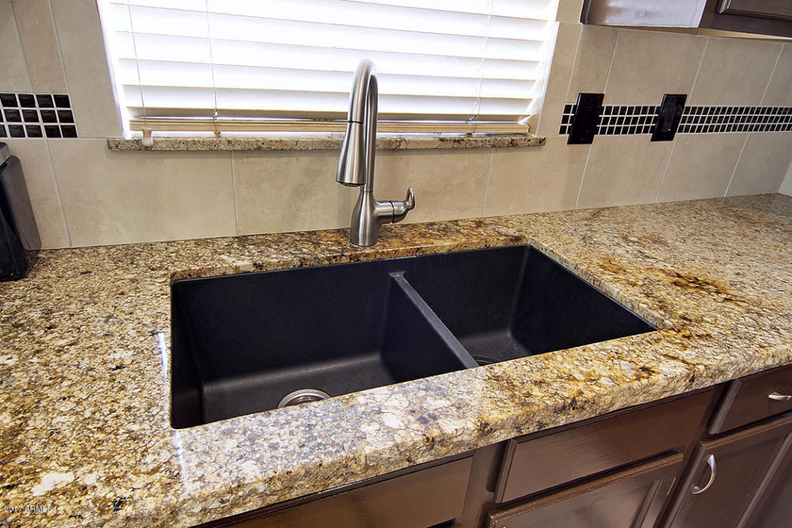 1538 E Windsong Dr, Phoenix, AZ 85048 photo 7
