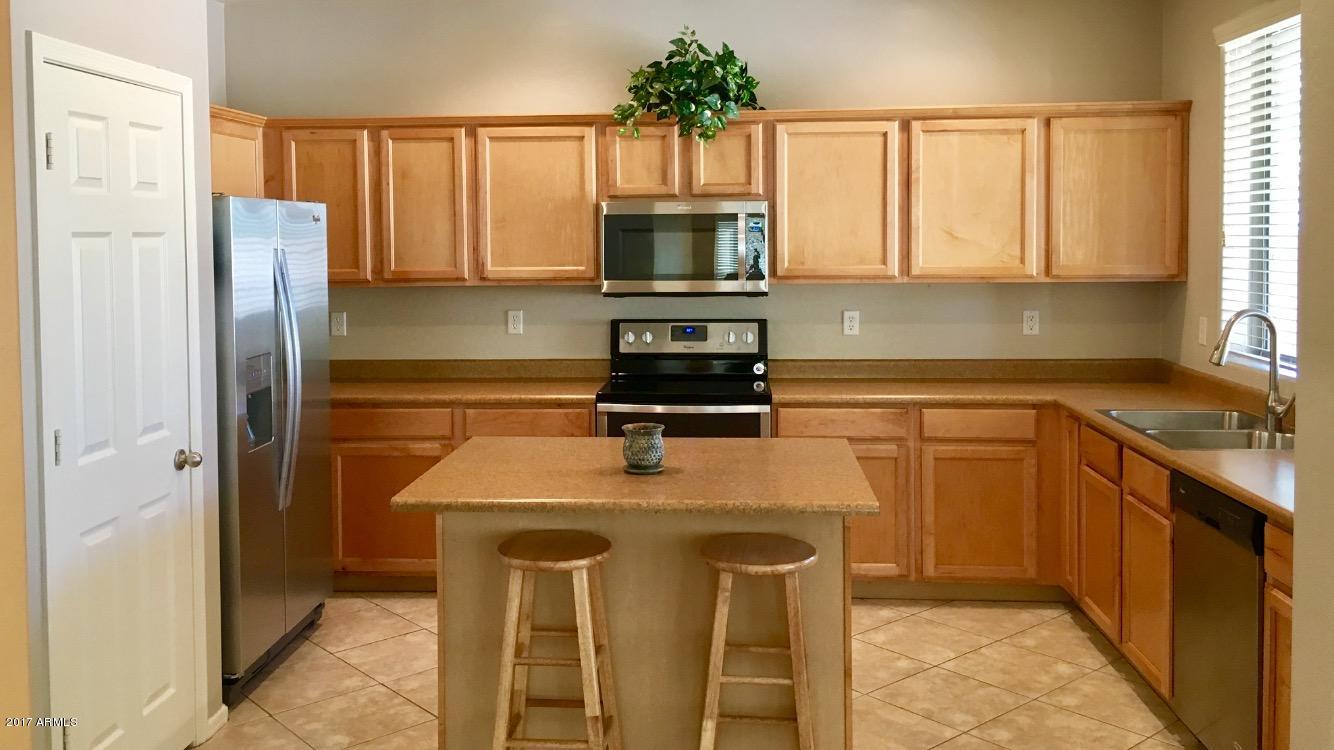 1045 E Julian Dr, Gilbert, AZ 85295 photo 7