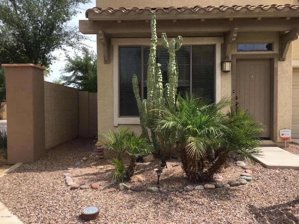 1045 E Julian Dr, Gilbert, AZ 85295 photo 2