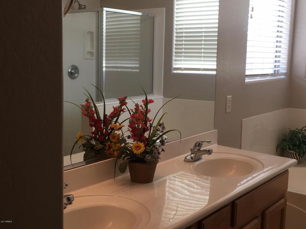 1045 E Julian Dr, Gilbert, AZ 85295 photo 24