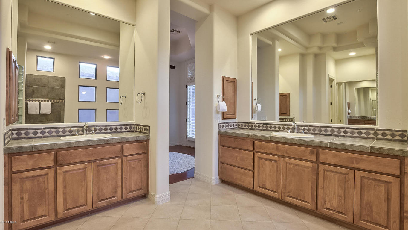 5369 E Herrera Dr, Phoenix, AZ 85054 photo 30