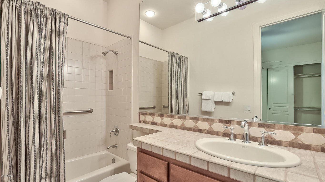 5369 E Herrera Dr, Phoenix, AZ 85054 photo 37