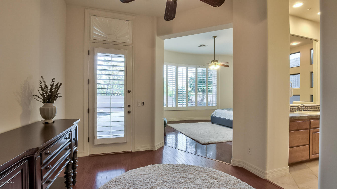 5369 E Herrera Dr, Phoenix, AZ 85054 photo 26