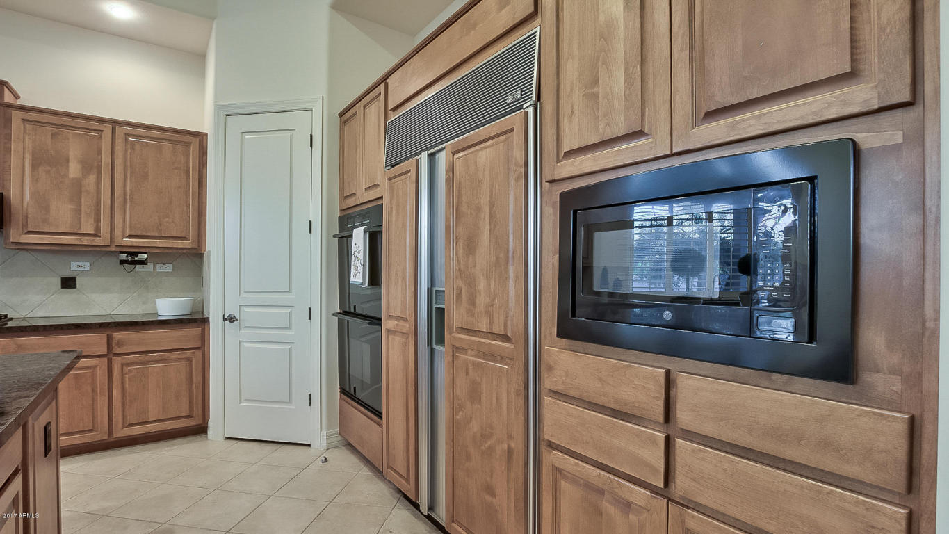 5369 E Herrera Dr, Phoenix, AZ 85054 photo 24