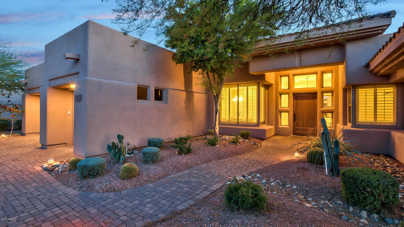 5369 E Herrera Dr, Phoenix, AZ 85054 photo 9