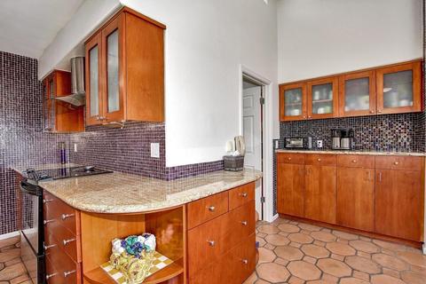 1626 E Butler Dr, Phoenix, AZ 85020 photo 10