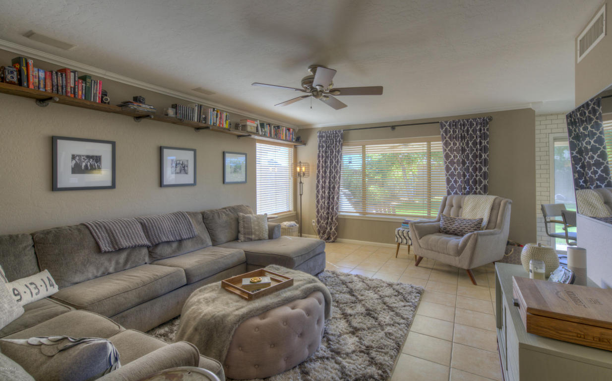 2041 E Helena Dr, Phoenix, AZ 85022 photo 14