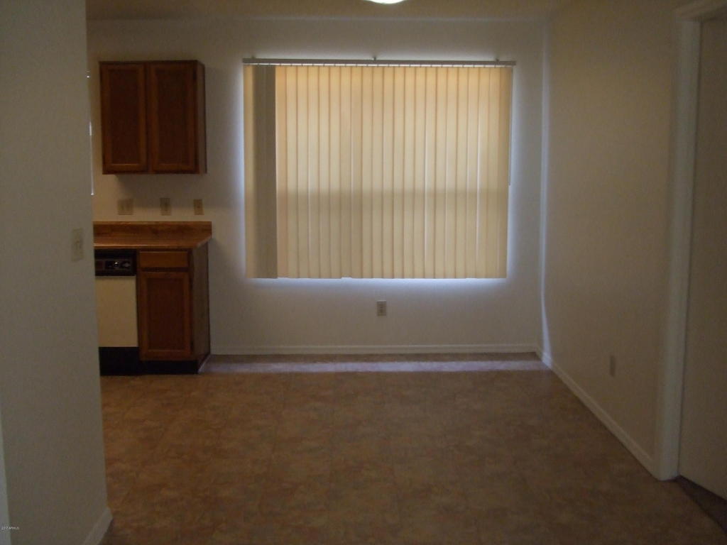 906 E Marco Polo Rd, Phoenix, AZ 85024 photo 14