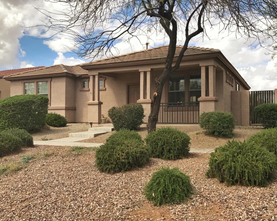 1663 S Parkcrest St, Gilbert, AZ 85295 photo 1