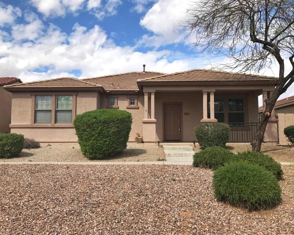 1663 S Parkcrest St, Gilbert, AZ 85295 photo 2