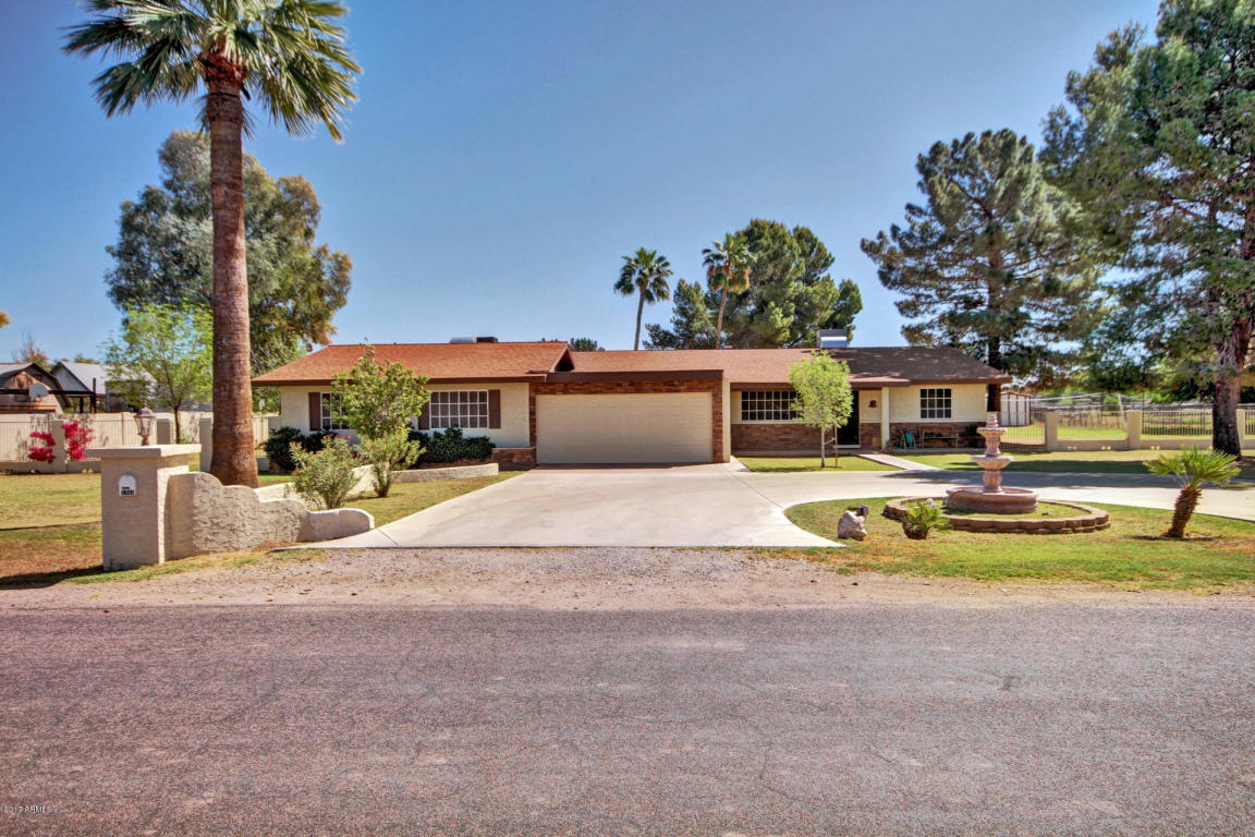 1901 S 131st St, Gilbert, AZ 85233 photo 3