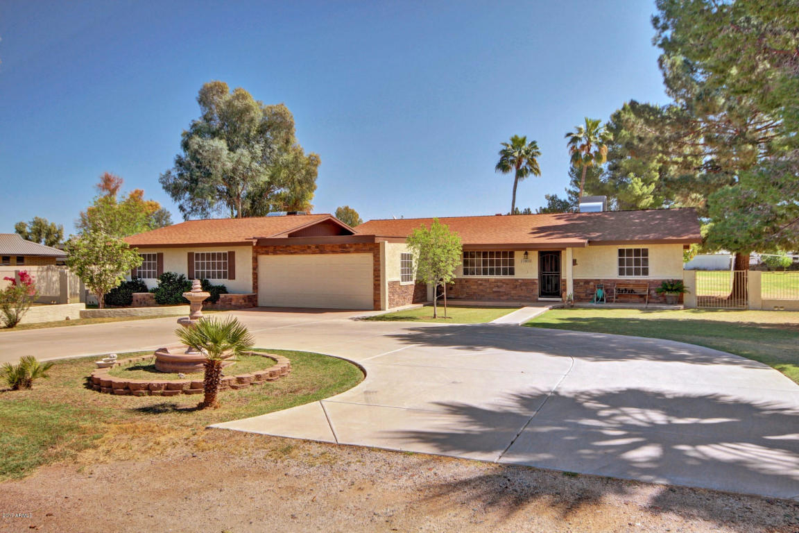 1901 S 131st St, Gilbert, AZ 85233 photo 4