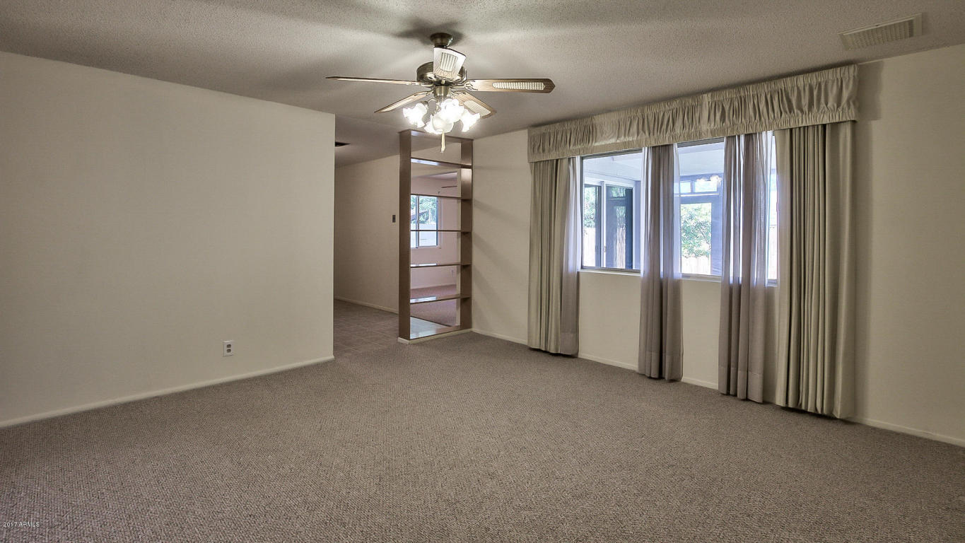 2314 E Claire Dr, Phoenix, AZ 85022 photo 5