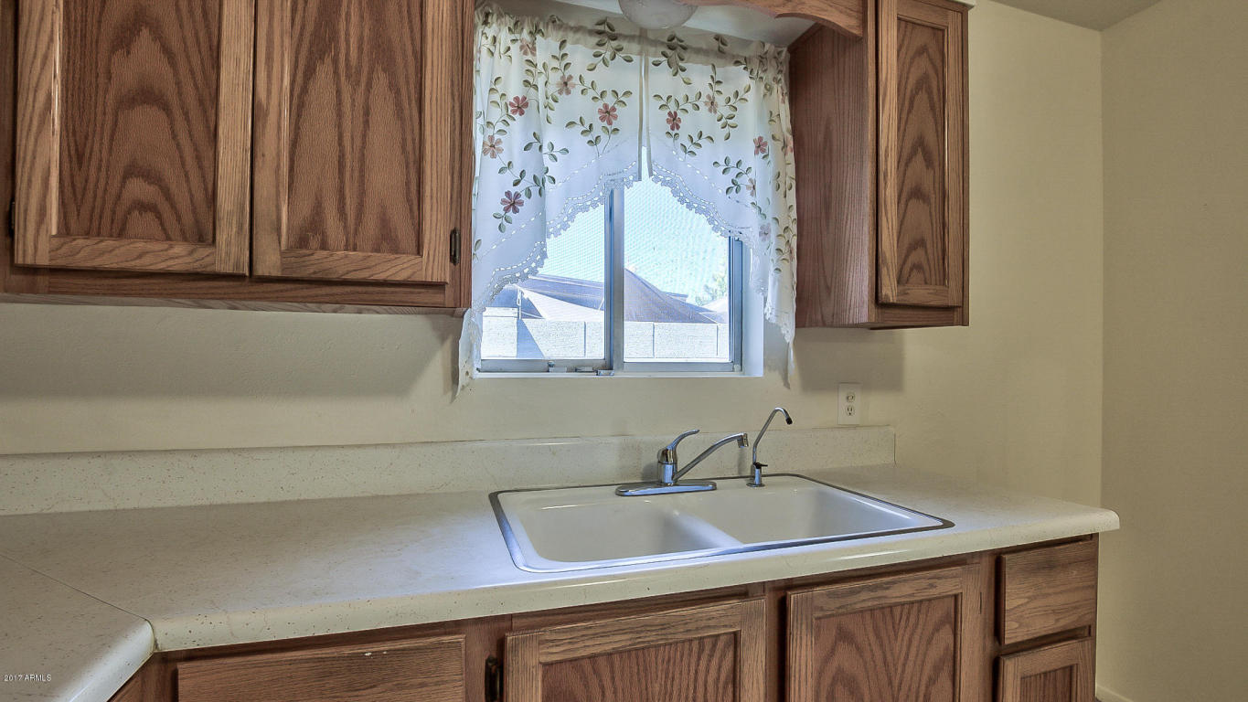 2314 E Claire Dr, Phoenix, AZ 85022 photo 10
