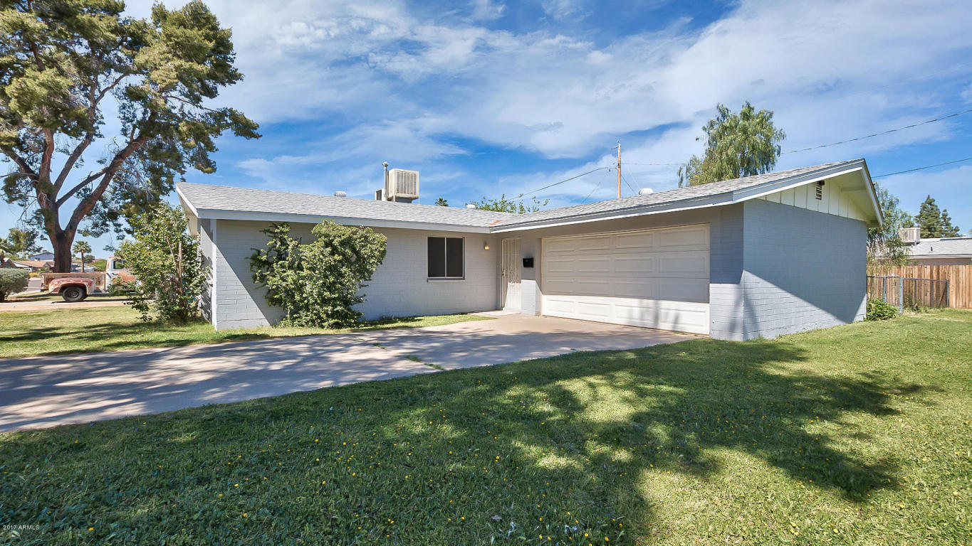 2314 E Claire Dr, Phoenix, AZ 85022 photo 1