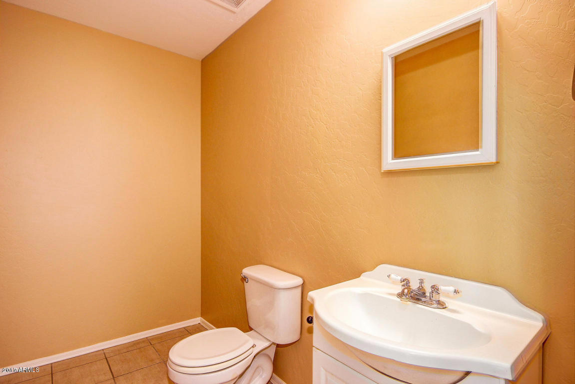 707 E Potter Dr, Phoenix, AZ 85024 photo 6