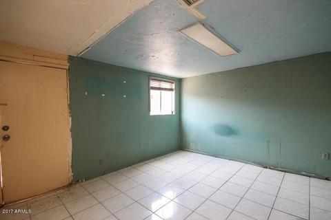 301 E Desert Dr, Phoenix, AZ 85042 photo 14
