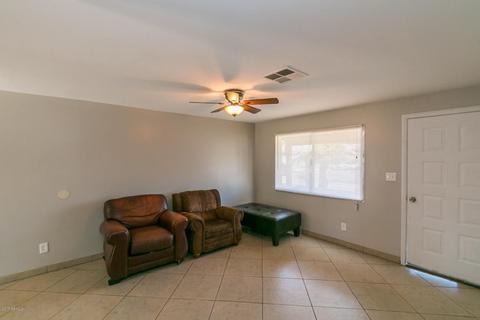 3521 Evans Dr, Phoenix, AZ 85032 photo 4