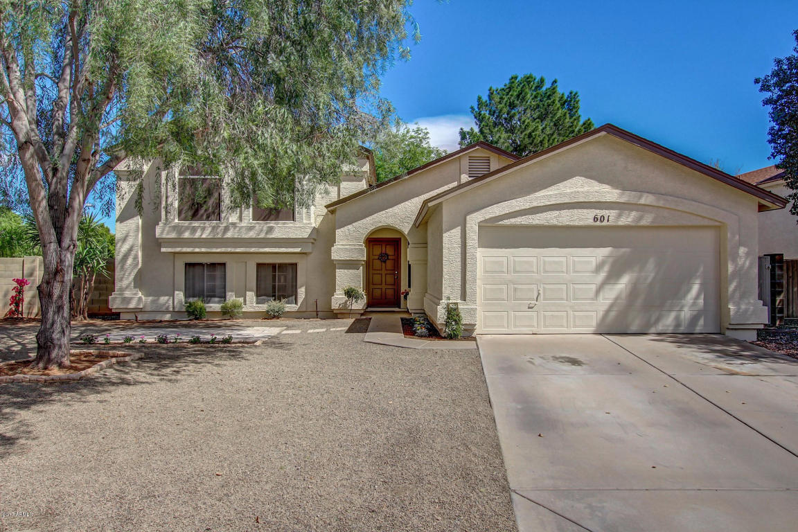 601 S Winthrop St, Gilbert, AZ 85296 photo 1
