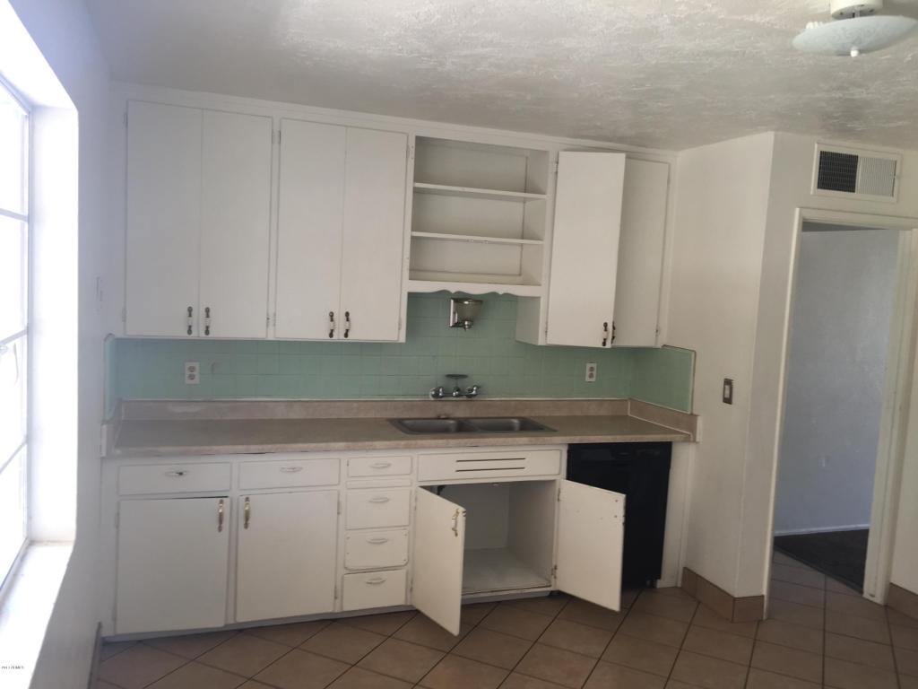 2425 W Diana Ave, Phoenix, AZ 85021 photo 3