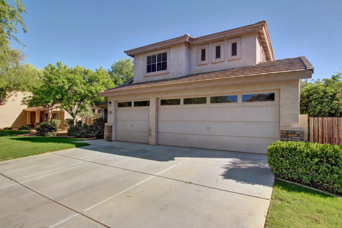 3353 E Washington Ave, Gilbert, AZ 85234 photo 3