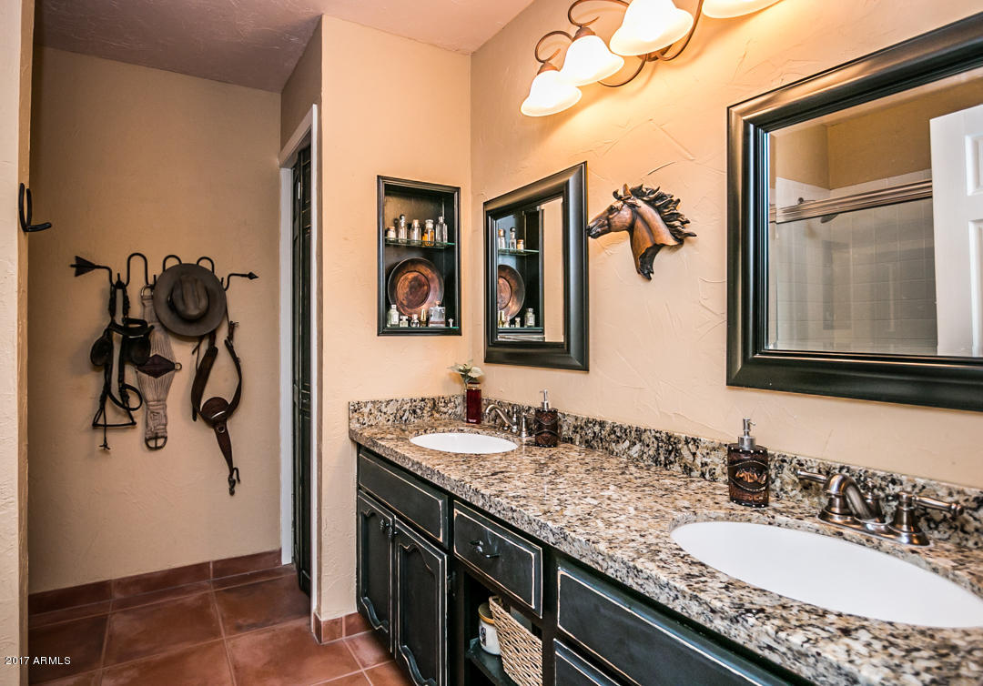720 E Palo Verde St, Gilbert, AZ 85296 photo 18