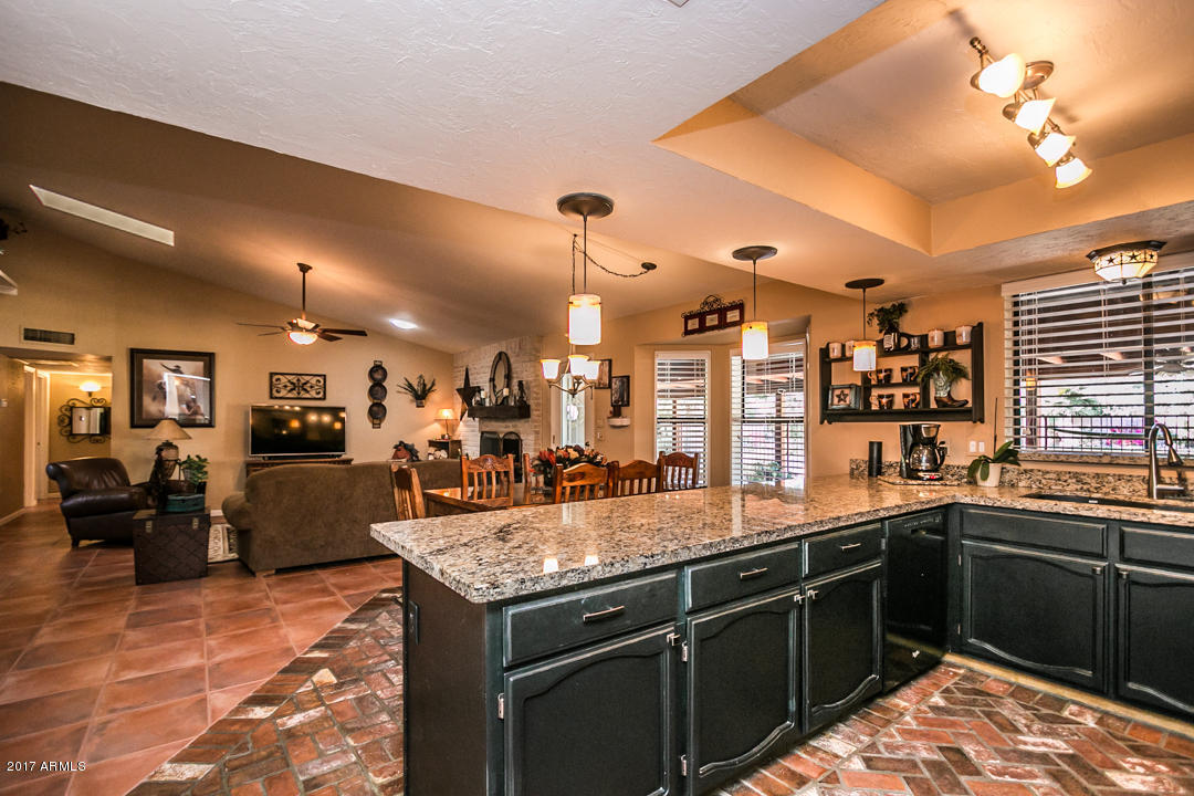 720 E Palo Verde St, Gilbert, AZ 85296 photo 14