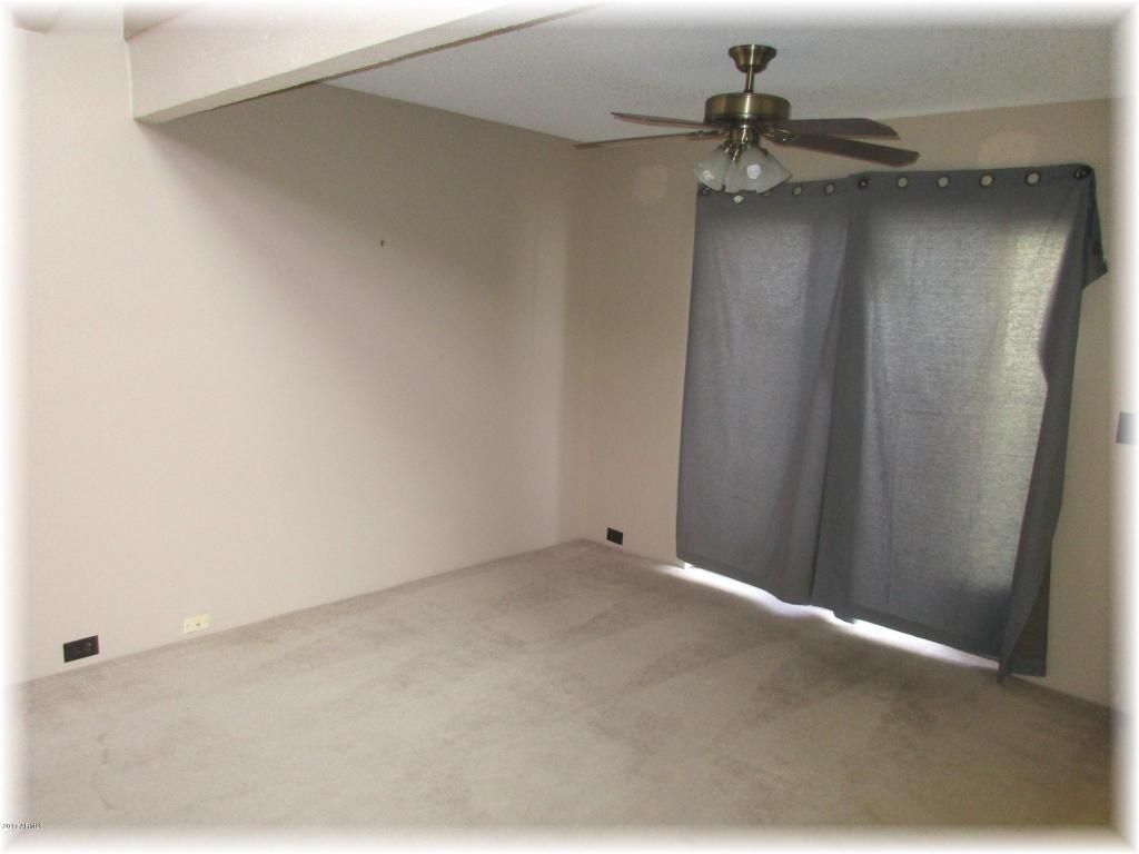 1809 E Desert Park Ln, Phoenix, AZ 85020 photo 9