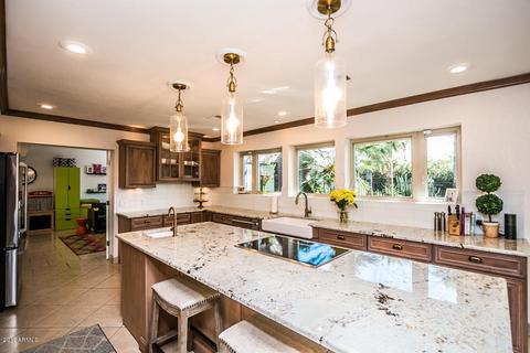 5205 N 41st Pl, Phoenix, AZ 85018 photo 9