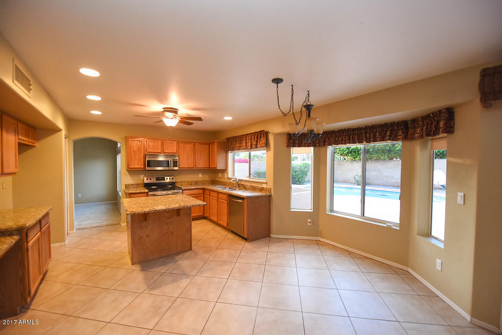 1676 W Commerce Ave, Gilbert, AZ 85233 photo 10