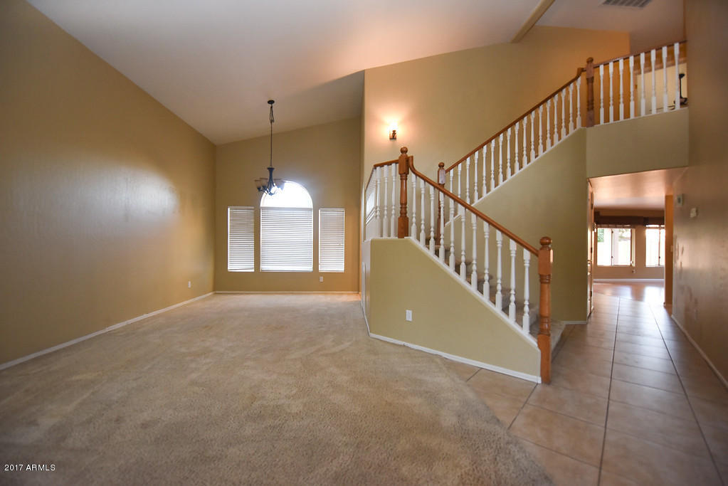 1676 W Commerce Ave, Gilbert, AZ 85233 photo 4