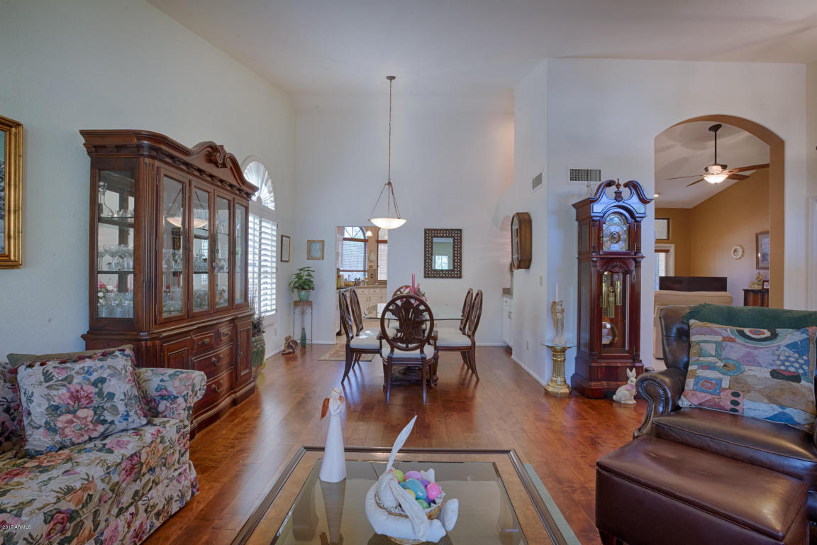 243 E Stonebridge Dr, Gilbert, AZ 85234 photo 5