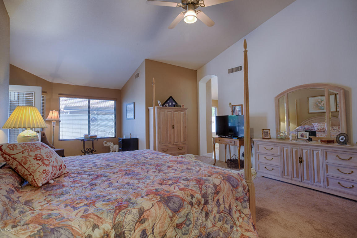 243 E Stonebridge Dr, Gilbert, AZ 85234 photo 17