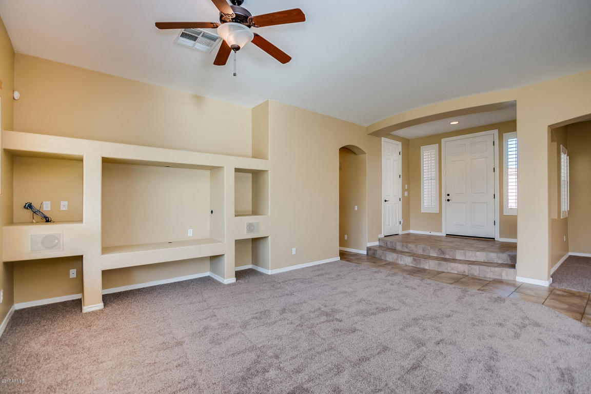 1309 E Arrowhead Trl, Gilbert, AZ 85297 photo 4
