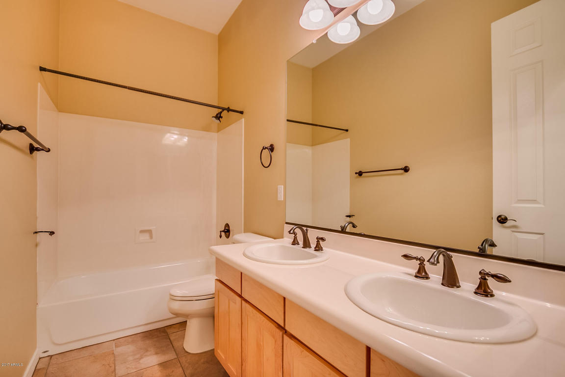 1309 E Arrowhead Trl, Gilbert, AZ 85297 photo 12