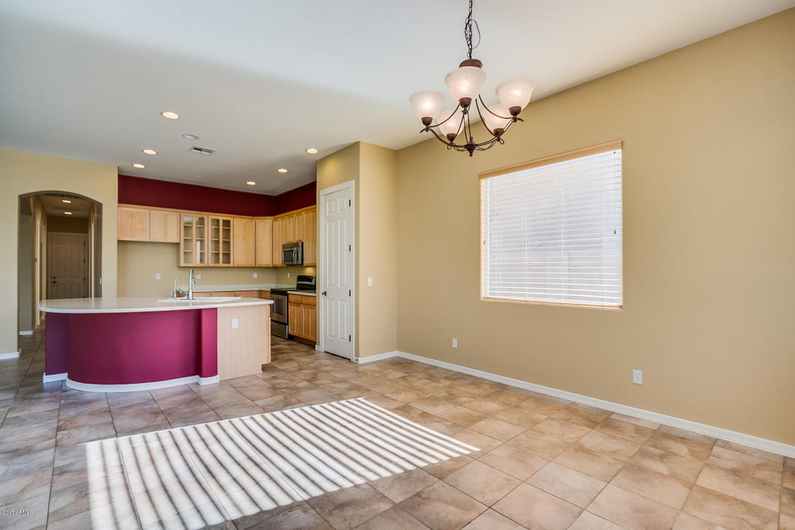 1309 E Arrowhead Trl, Gilbert, AZ 85297 photo 8
