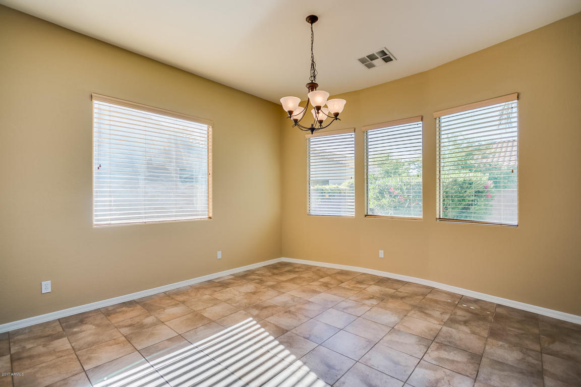 1309 E Arrowhead Trl, Gilbert, AZ 85297 photo 7