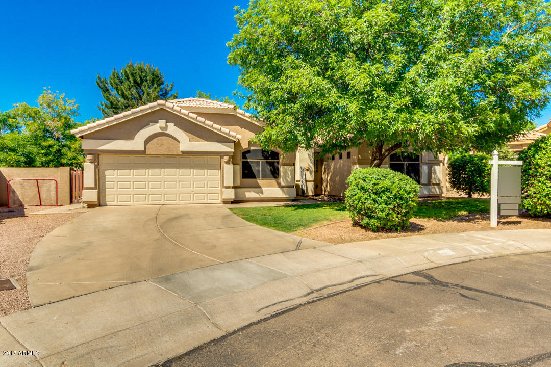 1332 N Bronco Ct, Gilbert, AZ 85233 photo 2
