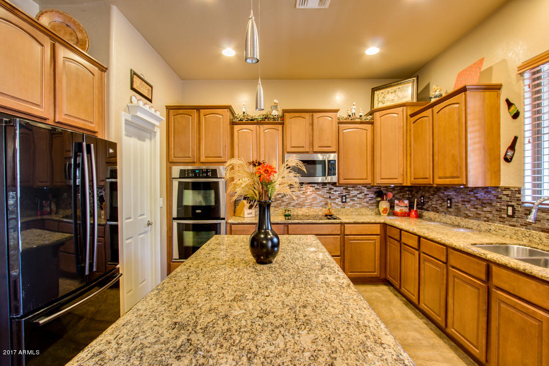 2870 E Flower St, Gilbert, AZ 85298 photo 13