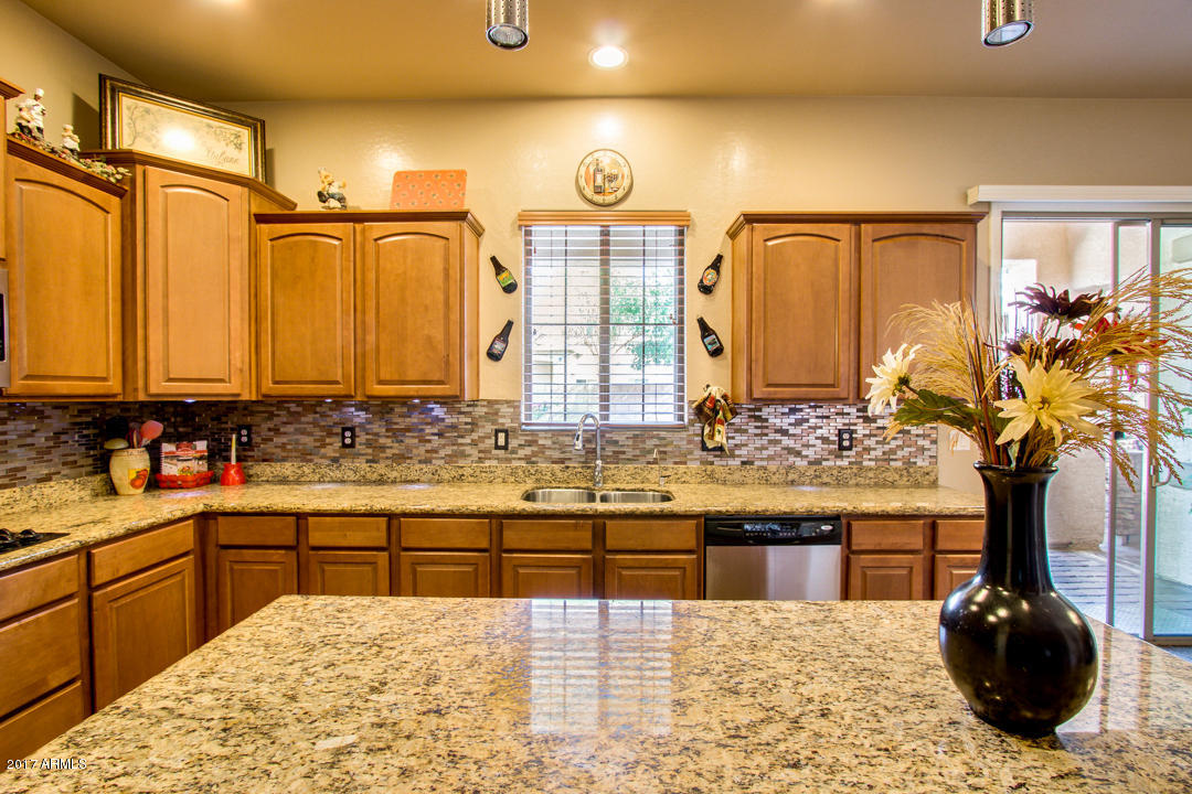 2870 E Flower St, Gilbert, AZ 85298 photo 15