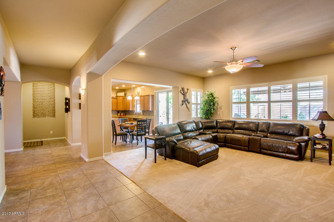 2870 E Flower St, Gilbert, AZ 85298 photo 7