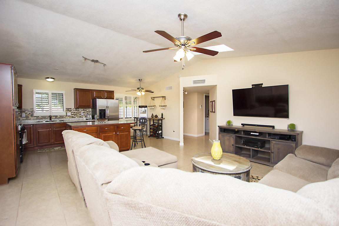 1945 E Larkspur Dr, Phoenix, AZ 85022 photo 12