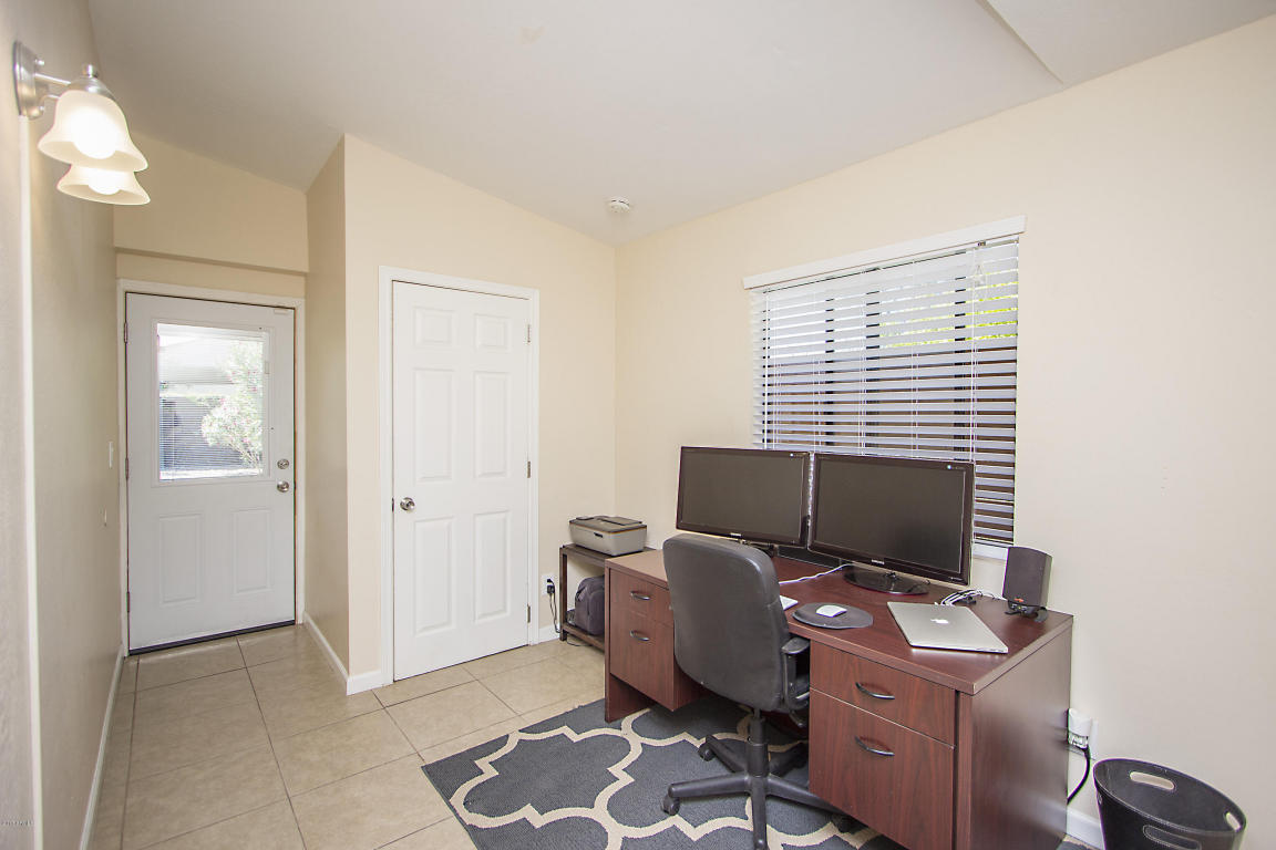 1945 E Larkspur Dr, Phoenix, AZ 85022 photo 18