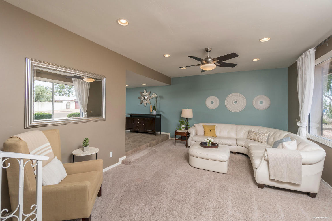 715 E Bell De Mar Dr, Tempe, AZ 85283 photo 2