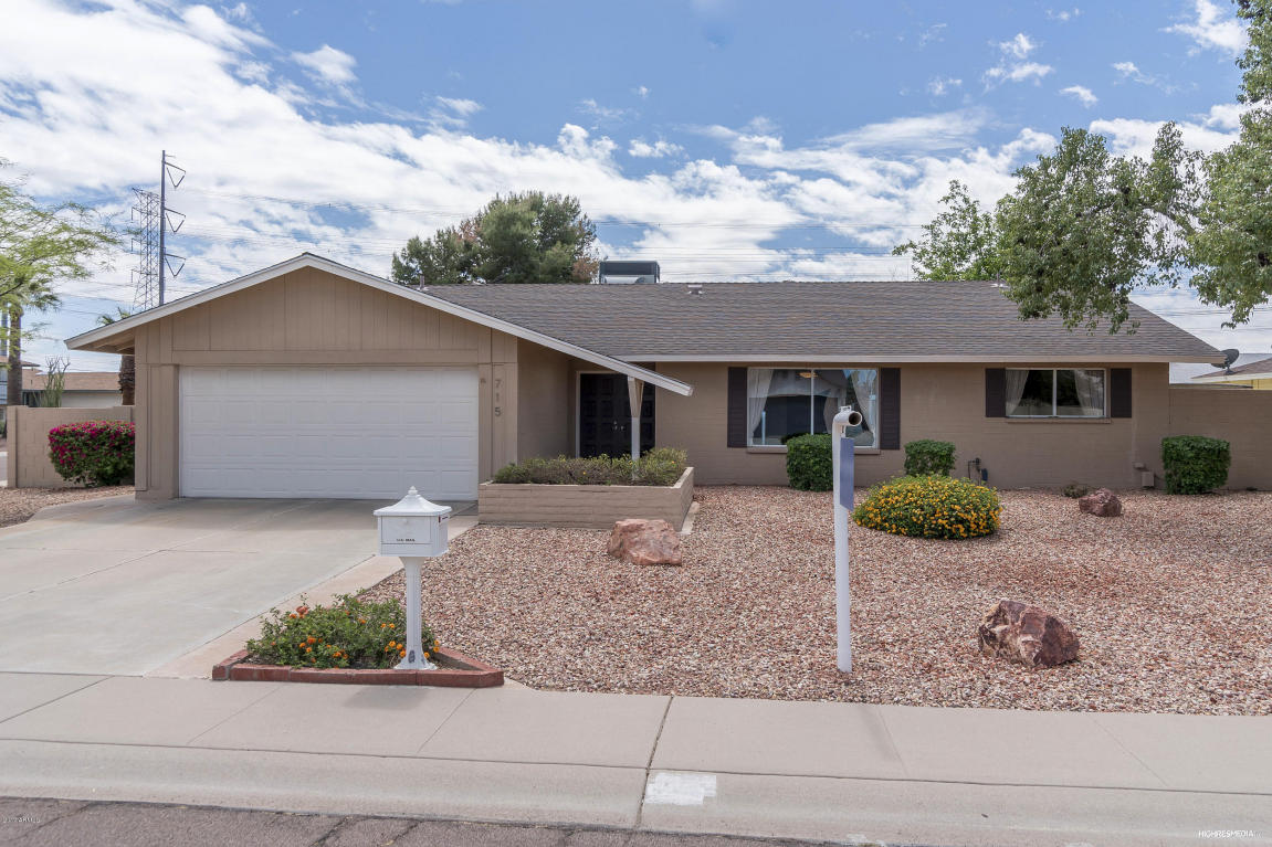 715 E Bell De Mar Dr, Tempe, AZ 85283 photo 1