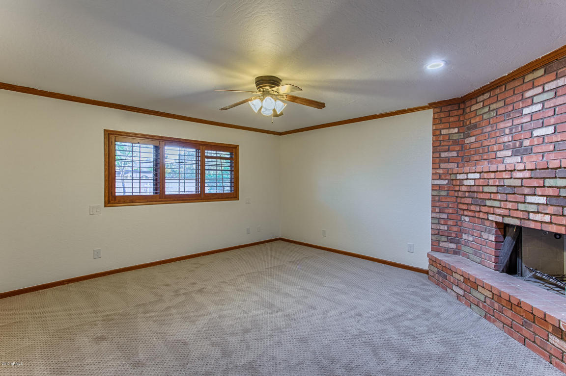 3440 E Shangri La Rd, Phoenix, AZ 85028 photo 7
